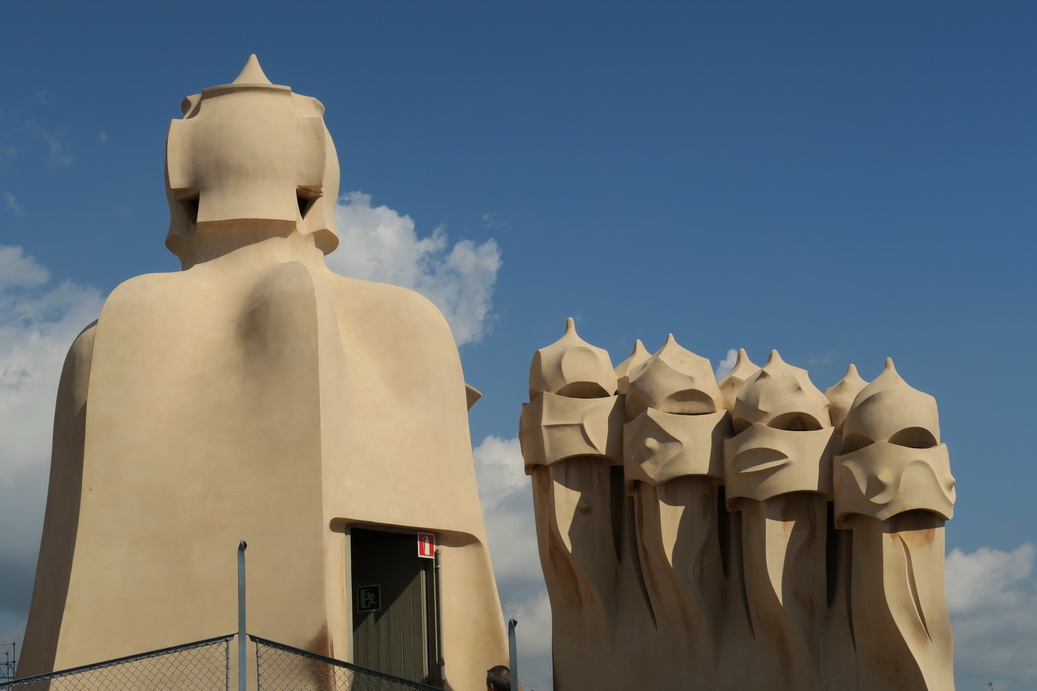 c0234 散落在巴塞隆納的高第作品