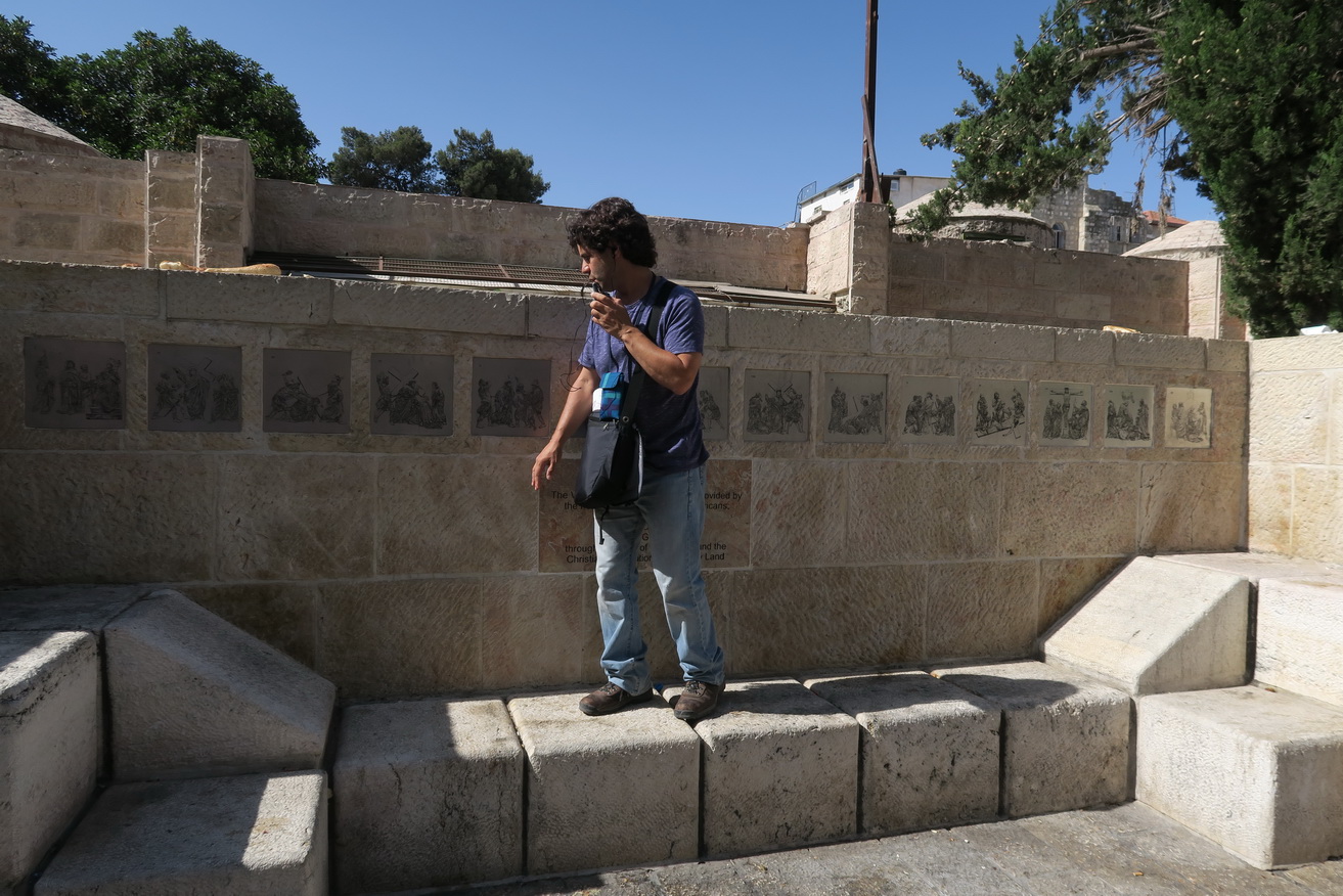 c0237 在耶路撒冷走過耶穌的苦路