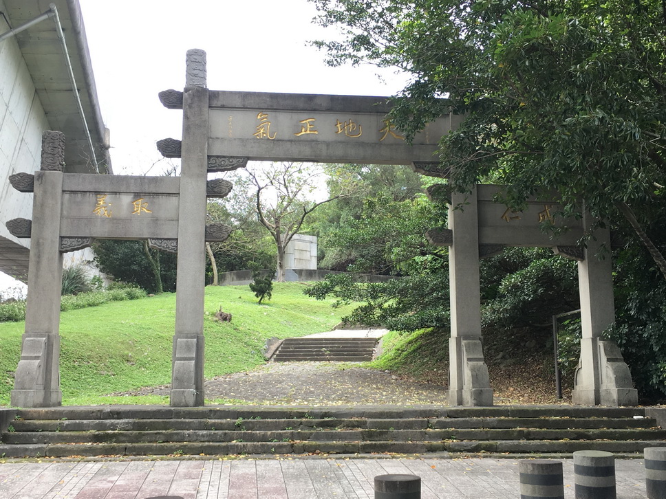 a0146 太原五百完人招魂塚