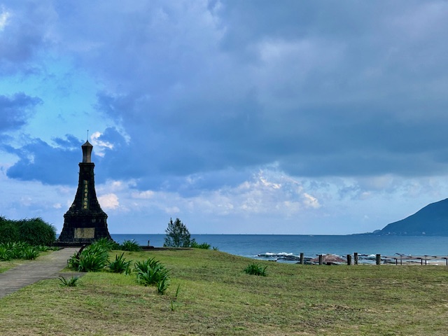 a0271  鹽寮的那座紀念碑